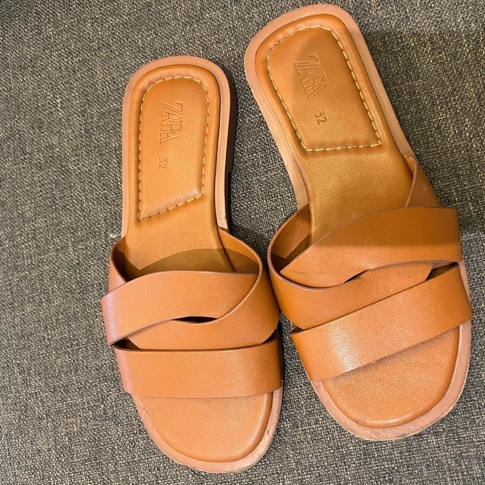 Zara Brown Leather Slide Sandals